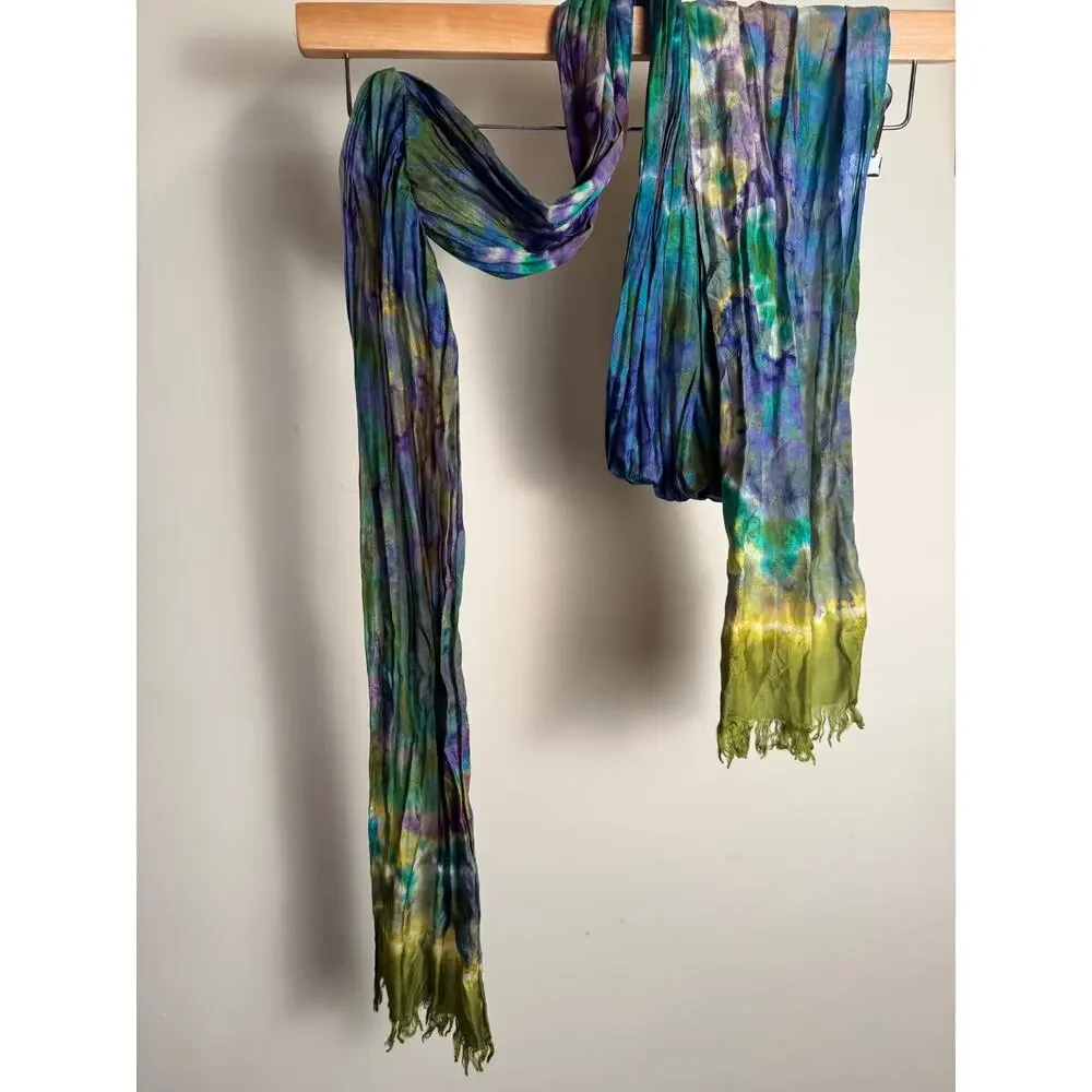 CI EXPRESS Vintage 100% Silk Watercolor European Inspired Scarf